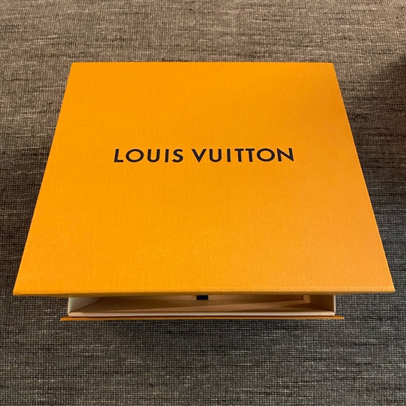 Louis Vuitton | Palm Springs Mini main image 7